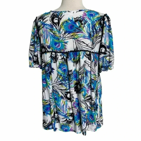 Dressbarn 2X blue peacock print peasant top - Picture 2 of 6